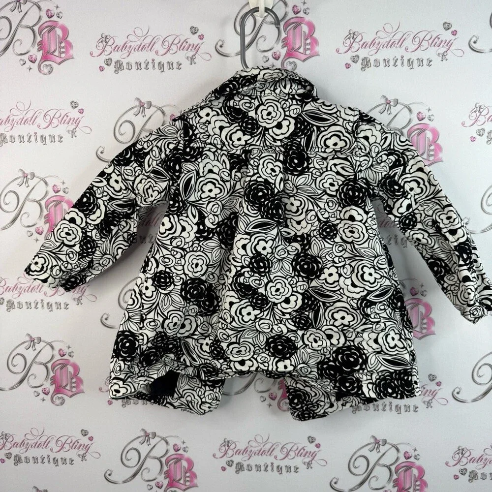 GAP Kids Black and White Floral flowers lightweight Jacket
